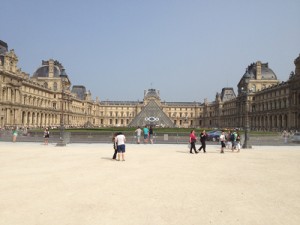 1. Louvres