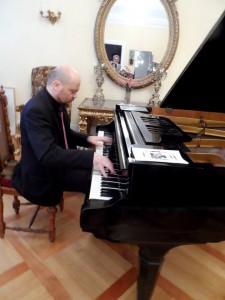 10462968_10204212830030343_111003098220035354_n