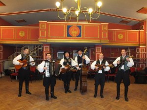 11004066_10206039926745752_1586630422_n