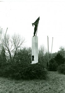 1295_10151685861624860_1746226176_n