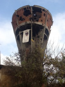 1393642_547413915340170_873312144_n