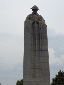 2.Jedan od spomenika