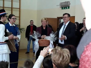 26942380_1987545348162099_1492533015_o