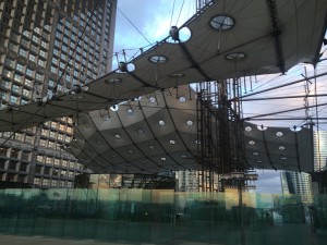 3.a Ispod slavoluka La Defense