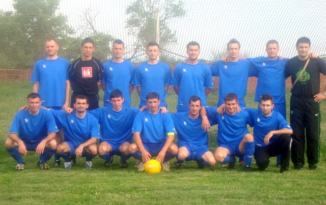 400455_378067032229847_634057348_n