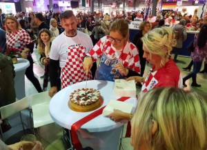 47579855_354751511970007_8042435087641346048_n