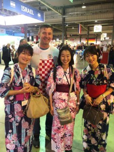 47686395_365425157596144_6774184133359828992_n