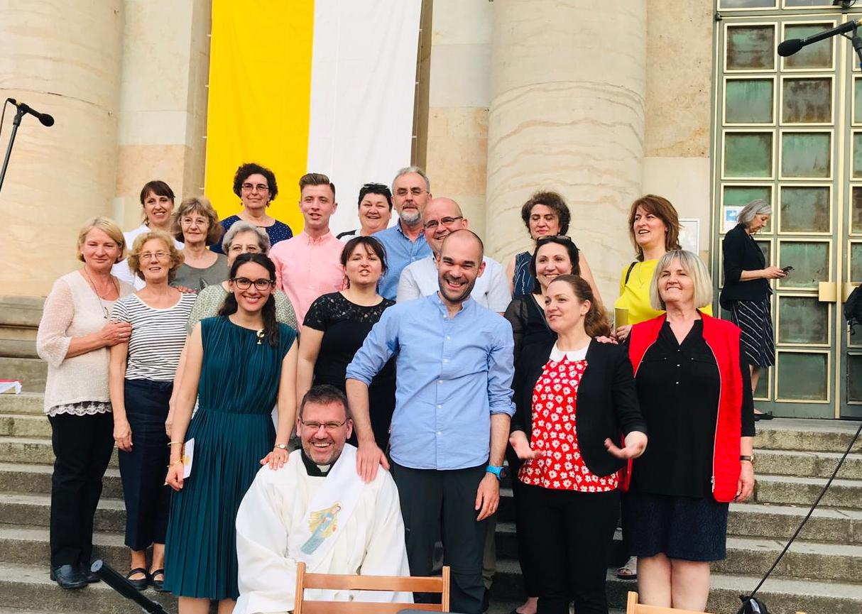 6e958304-0926-404f-bd71-fc461e73037d