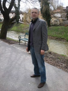 7538_236402143155355_1053183917_n