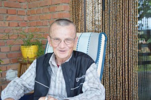 971354_10201197931457733_597069137_n (2)