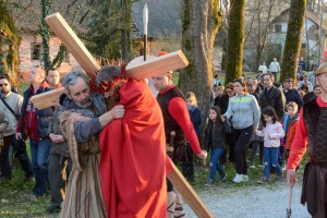 f87b4312-4353-47b2-a482-4ee93db1864b