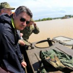 premijer-u-slavonskom-brodu-obisao-je-nasip-izjavu-nije-dao-504x335-20140520-20140519194740-41cdc7fc1d34f5f6a657e3707ab87c70